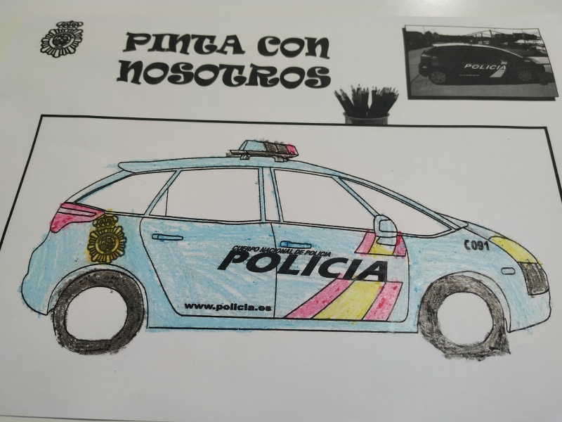 Dibujo coloreado un coche radio patrulla de la Policía Nacional